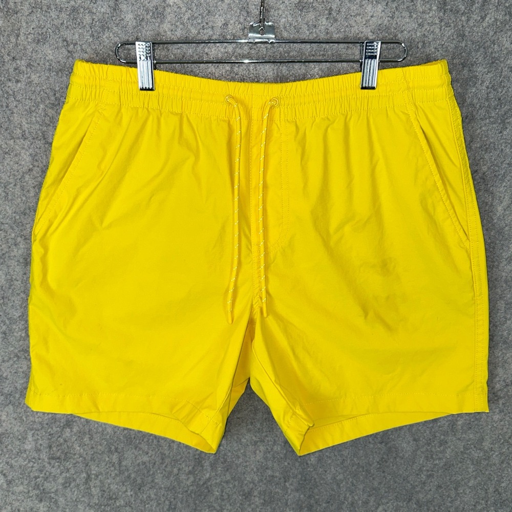 J. Crew Shorts Mens M Yellow Dock Short AV450 6" Inseam Nylon Drawstring Casual
